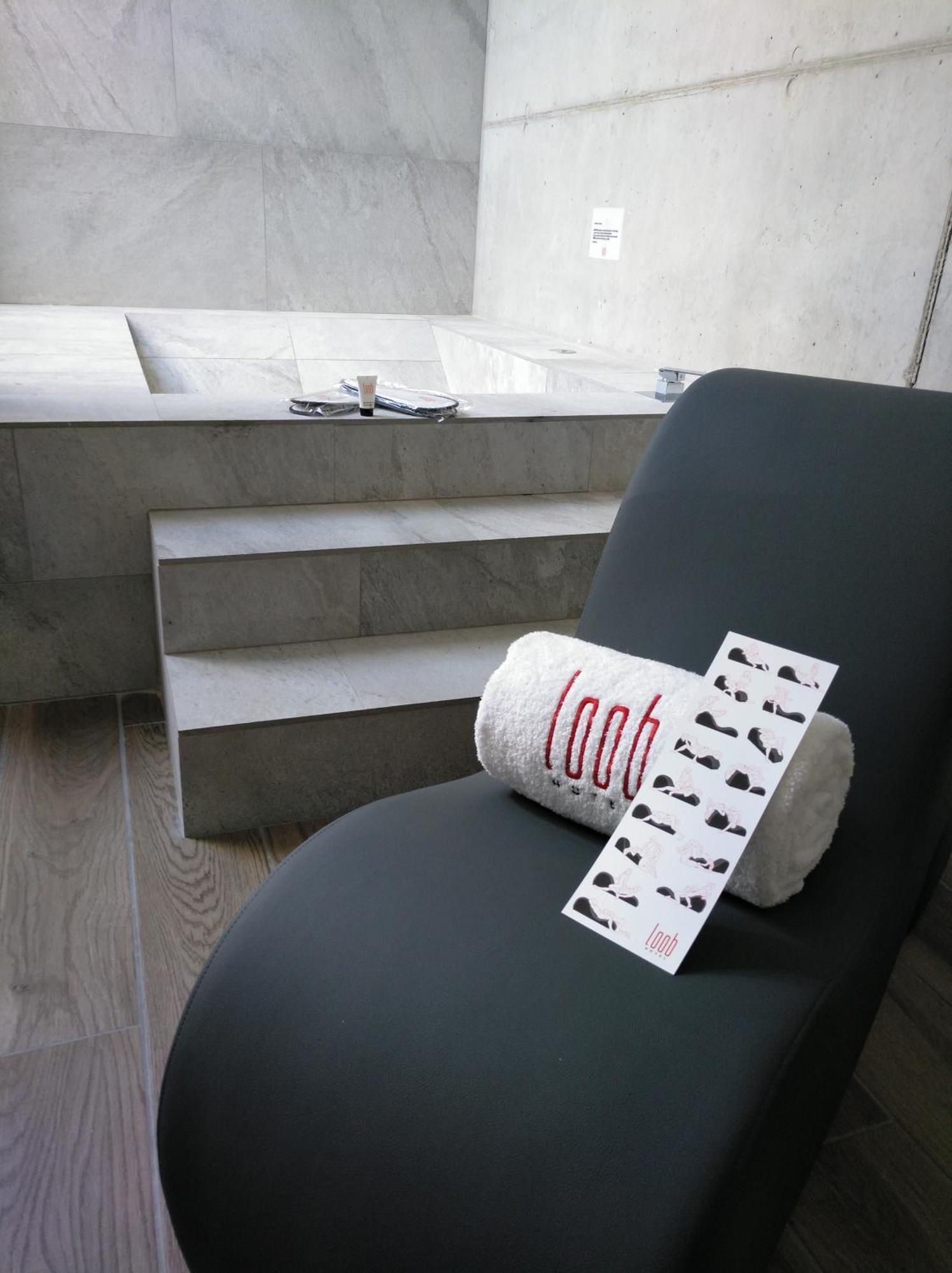 Hotel Loob Valencia Mislata ภายนอก รูปภาพ